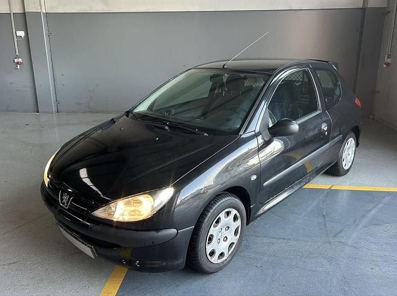 Usado 2006 Peugeot 206 | € 1.150 (Bom preço) - Imagem 1/4