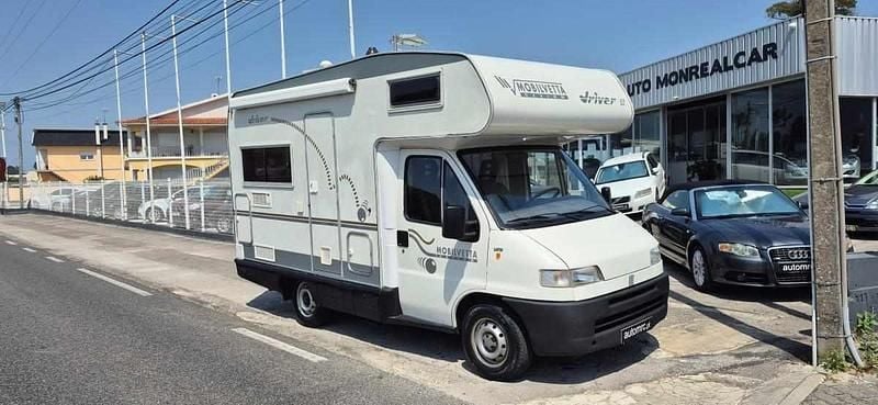 Branco Usado 1998 Fiat Ducato Van | € 20.900 - Imagem 1/4