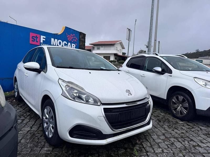 Usado Peugeot 208 82 HP (60 kW) 2018 Branco Citadino