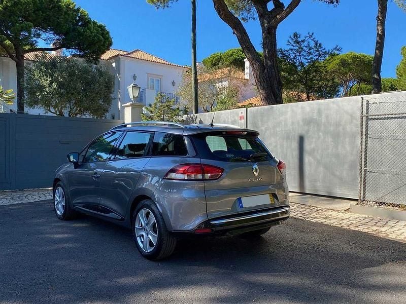 Usado 2015 Renault Clio IV Dynamique Sedan | € 8.900 (Preço justo) - Imagem 1/4