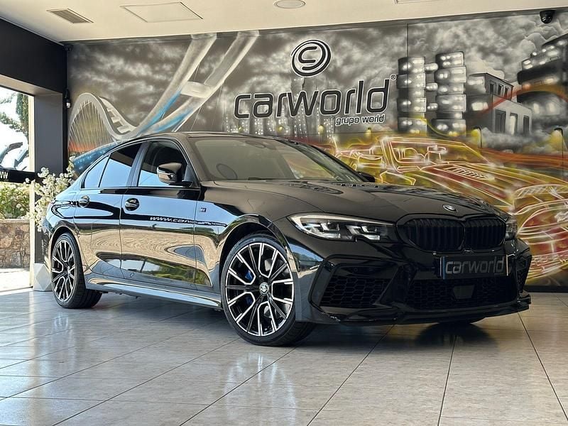 Preto Usado 2020 BMW 330 Sedan | € 30.999 - Imagem 1/4
