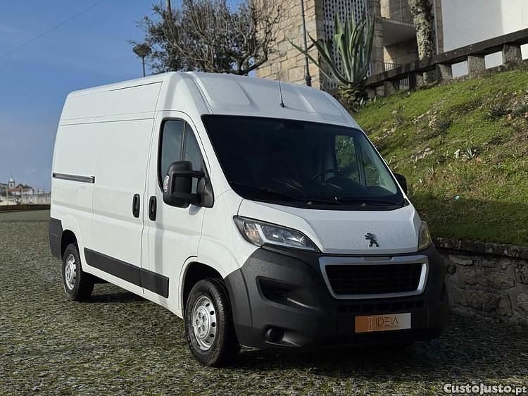 Branco Usado 2019 Peugeot Boxer Van | € 17.850 (Preço justo) - Imagem 1/1