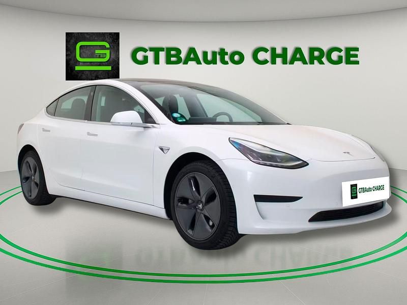 Branco Usado 2019 Tesla Model 3 Standard Range Sedan | € 22.999 (Preço justo) - Imagem 1/4
