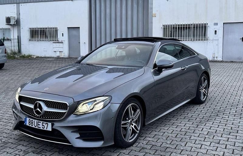 Usado 2018 Mercedes E220 AMG Coupé | € 32.900 (Bom preço) - Imagem 1/4