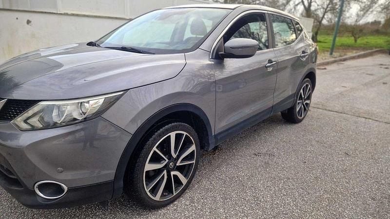 Usado Nissan Qashqai Tekna 110 HP (80 kW) 2015 SUV