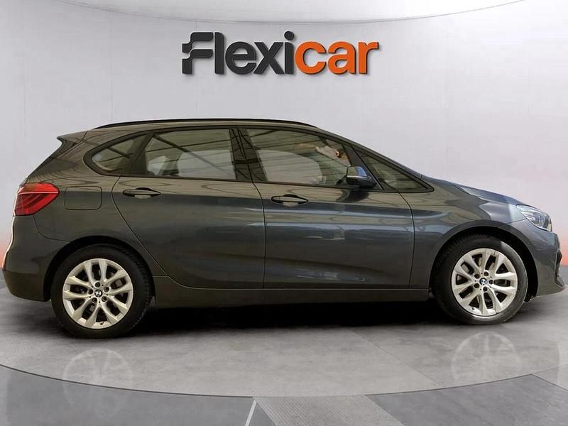 Cinza Usado 2021 BMW 225 Active Tourer Advantage Monovolume | € 17.990 - Imagem 1/4