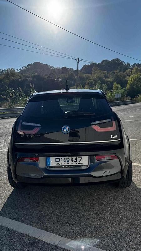 Usado BMW i3 135 kW (184 HP) 2020 Cinzento Citadino