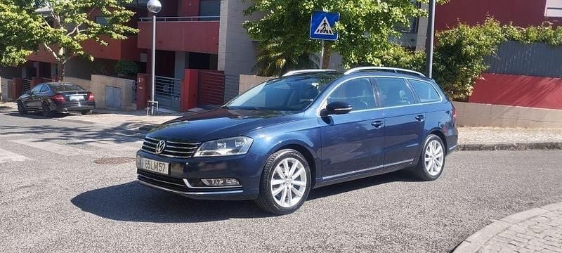 Usado VW Passat Highline 170 HP (125 kW) 2011 Sedan