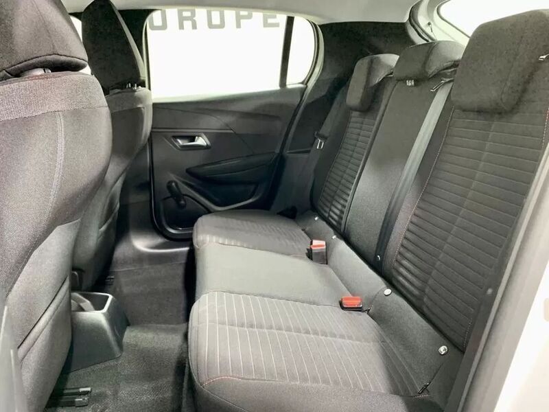 Usado Peugeot 208 Active 101 HP (74 kW) 2022 Branco Citadino