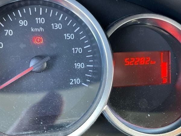 Usado Dacia Sandero Comfort 90 HP (66 kW) 2018 Azul