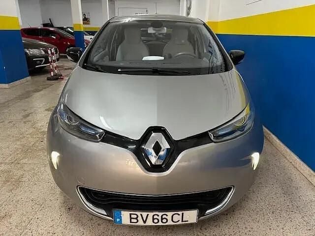 Usado Renault Zoe 64 kW (88 HP) 2015 Cinzento Citadino