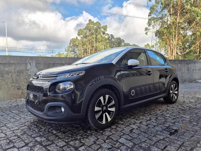 Preto Usado 2018 Citroën C3 PureTech Citadino | € 11.500 (Preço justo) - Imagem 1/4