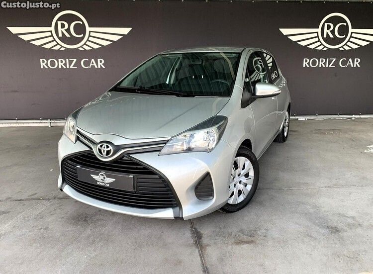 Cinza Usado 2014 Toyota Yaris Comfort Citadino | € 9.990 (Preço justo) - Imagem 1/1