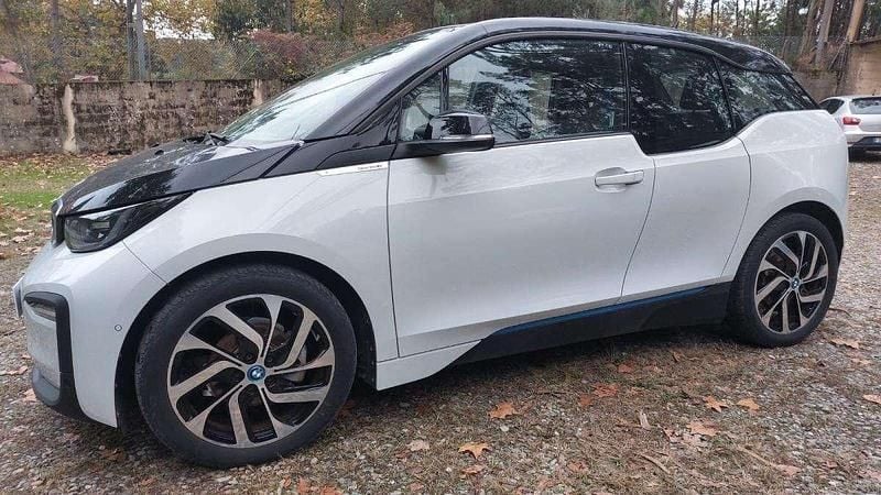 Branco Usado 2022 BMW i3 Citadino | € 20.890 (Bom preço) - Imagem 1/4