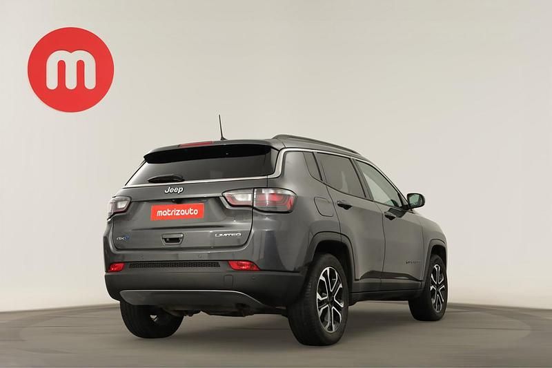 Usado Jeep Compass Limited 190 HP (139 kW) 2022 SUV