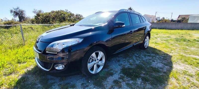 Usado Renault Mégane III 110 HP (80 kW) 2013 Preto Carrinha