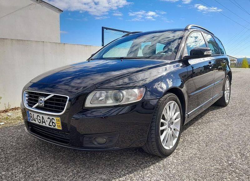 Usado 2008 Volvo V50 Carrinha | € 5.900 (Preço elevado) - Imagem 1/4
