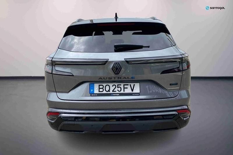 Usado Renault Austral Iconic Esprit Alpine 200 HP (147 kW) 2025 Cinzento SUV