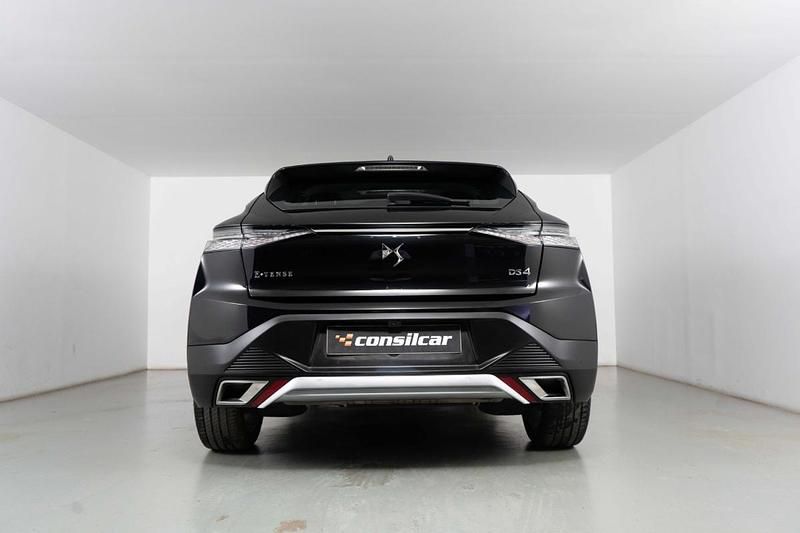 Usado DS Automobiles DS4 225 HP (165 kW) 2023 Preto SUV