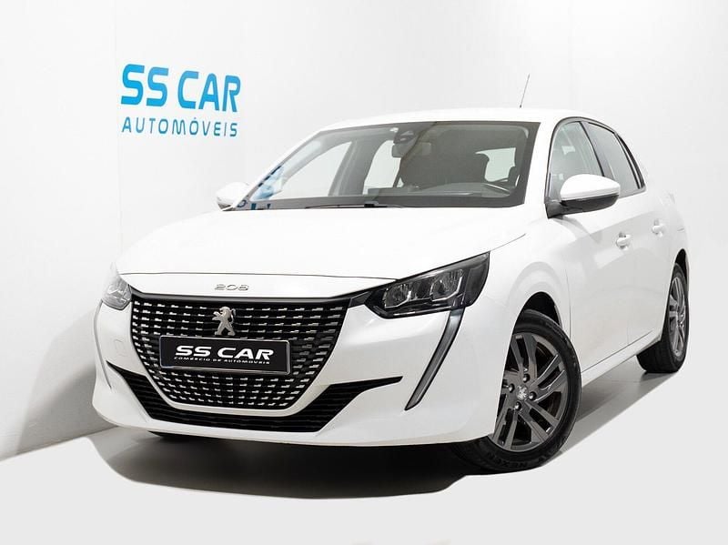 Branco Usado 2021 Peugeot 208 Active Citadino | € 11.750 (Bom preço) - Imagem 1/4