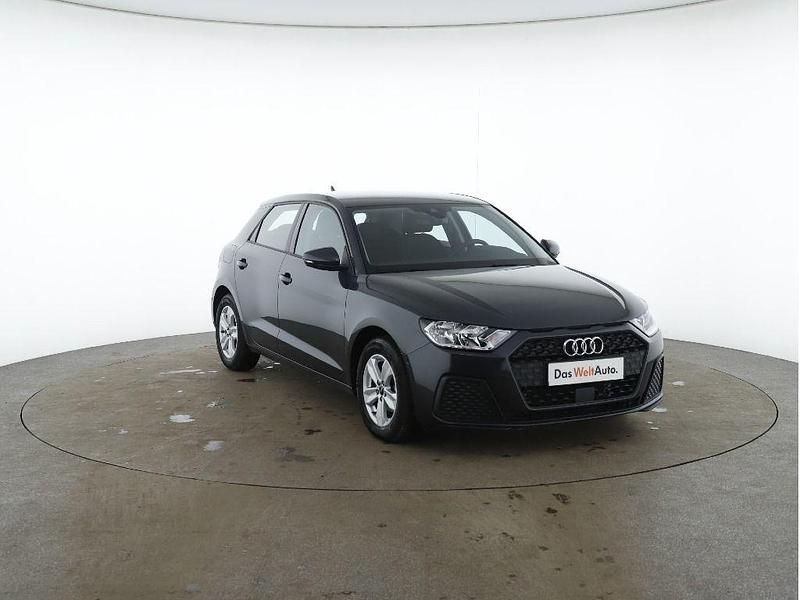 Usado Audi A1 Sportback 95 HP (69 kW) 2024 Cinzento escuro metalizado Citadino