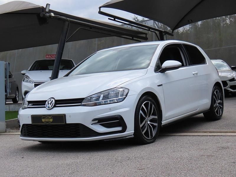Branco Usado 2017 VW Golf VII | € 19.900 (Caro) - Imagem 1/4