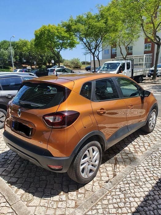 Usado Renault Captur 90 HP (66 kW) 2017 SUV
