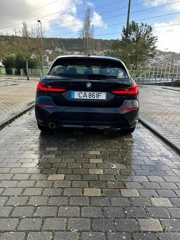 Usado BMW 116 Comfort Edition 116 HP (85 kW) 2021 Preto Citadino