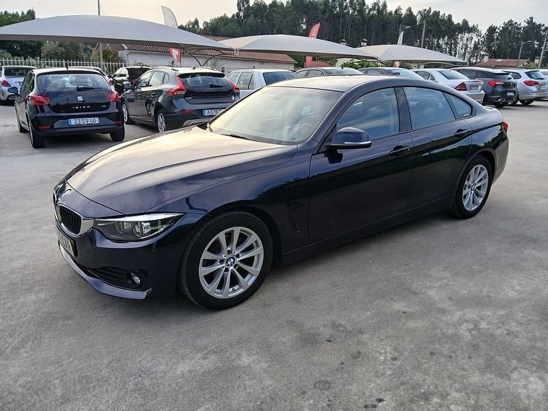 Usado BMW 418 Gran Coupé Advantage 150 HP (110 kW) 2020 Azul Coupé