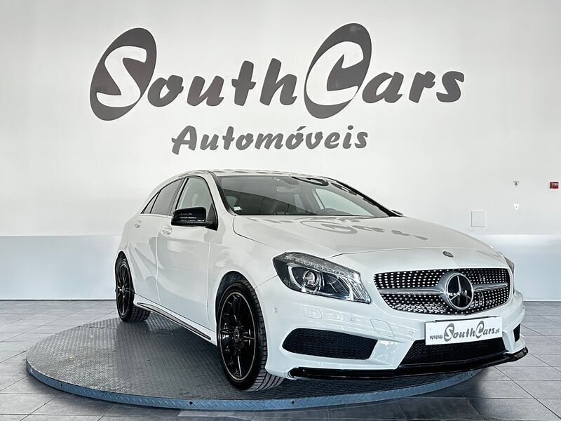 Preto Usado 2016 Mercedes A180 AMG line | € 15.900 (Preço justo) - Imagem 1/4