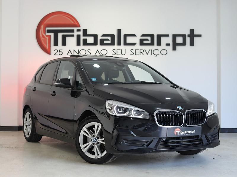 Preto Usado 2019 BMW 225 Active Tourer Luxury Line Monovolume | € 19.850 - Imagem 1/4