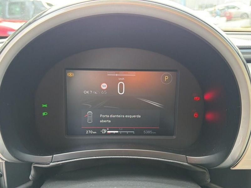 Usado Fiat 600 Icon 110 HP (80 kW) 2025 Branco SUV