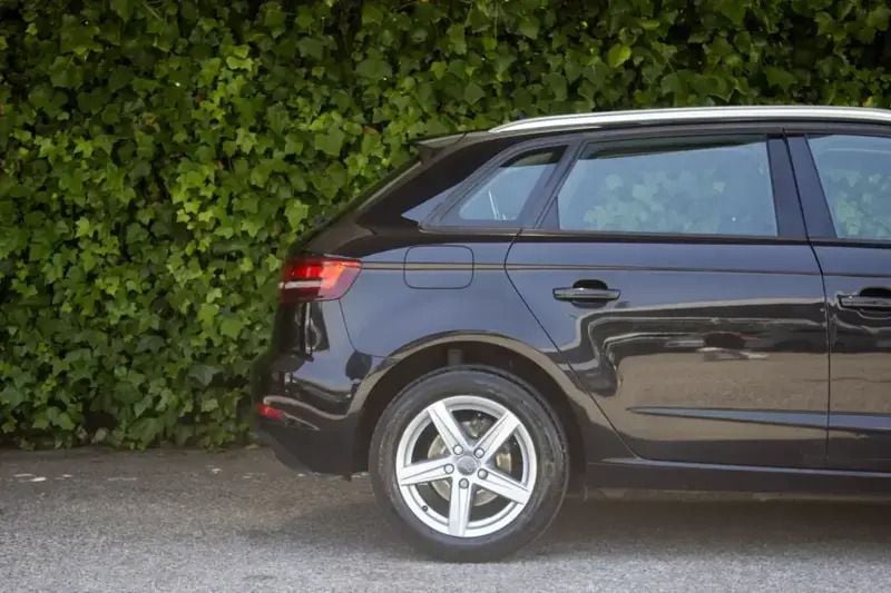 Usado Audi A3 116 HP (85 kW) 2019 Preto