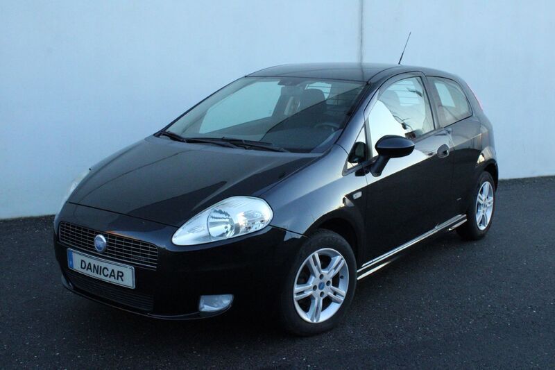 Preto Usado 2006 Fiat Grande Punto Dynamic Citadino | € 4.900 (Preço elevado) - Imagem 1/4