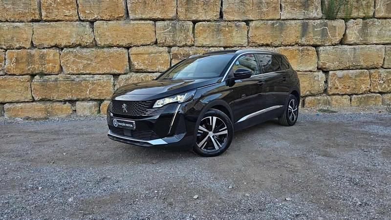 Preto Usado 2021 Peugeot 5008 GT Monovolume | € 31.000 (Preço justo) - Imagem 1/4
