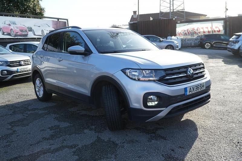 Usado VW T-Cross Life 95 HP (69 kW) 2022 Cinza SUV
