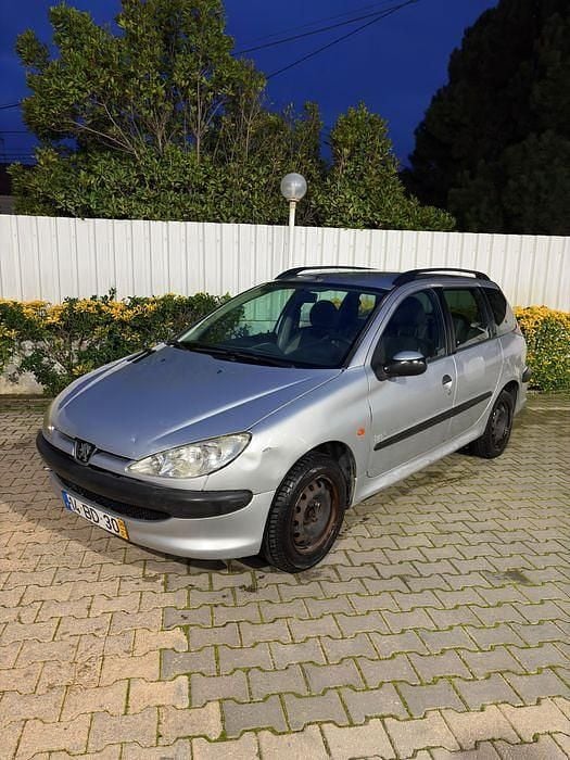 Usado 2006 Peugeot 206 Carrinha | € 2.850 (Preço justo) - Imagem 1/4