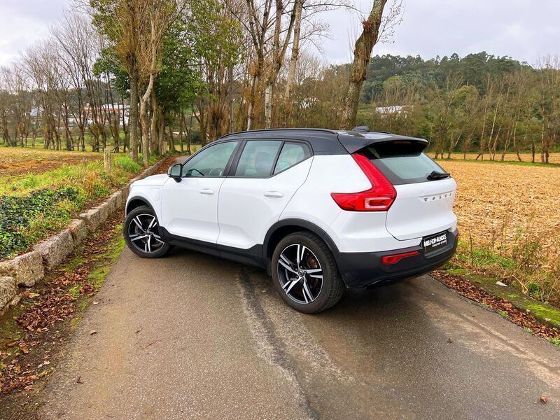 Usado Volvo XC40 R-Design 262 HP (192 kW) 2020 Branco SUV