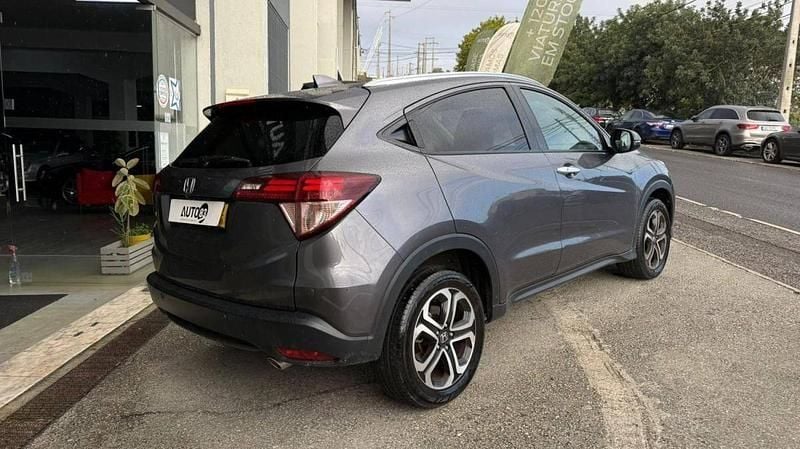 Usado Honda HR-V 120 HP (88 kW) 2018 Cinzento SUV