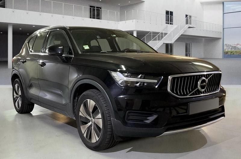 Preto Usado 2021 Volvo XC40 Inscription SUV | € 26.900 (Bom preço) - Imagem 1/4