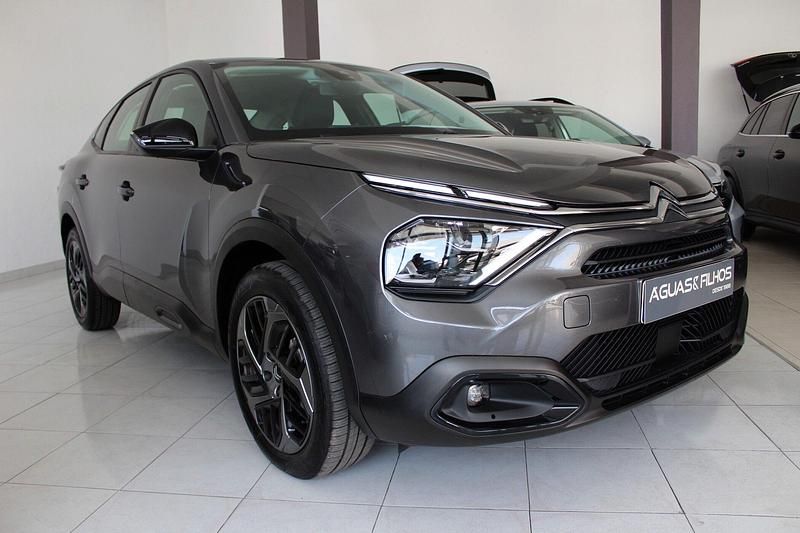 Cinza Usado 2024 Citroën C4 PureTech SUV | € 21.990 (Preço justo) - Imagem 1/4