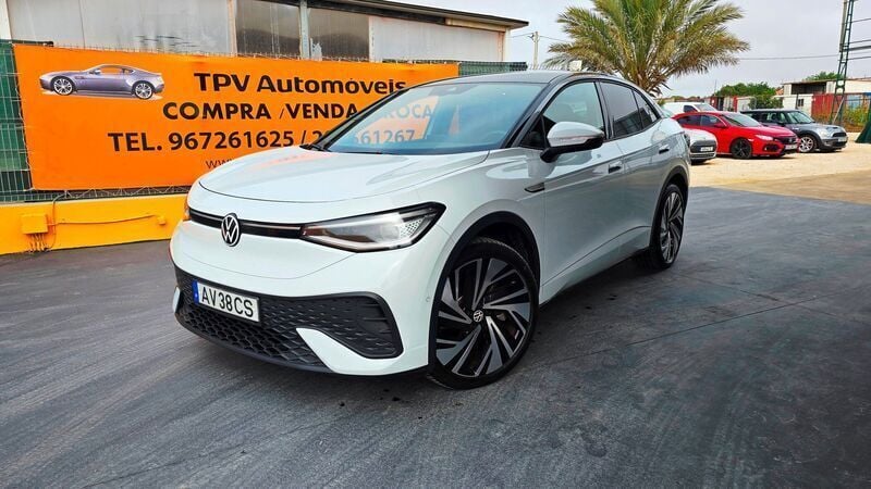 Branco Usado 2022 VW ID.5 Pro Performance SUV | € 38.950 - Imagem 1/4