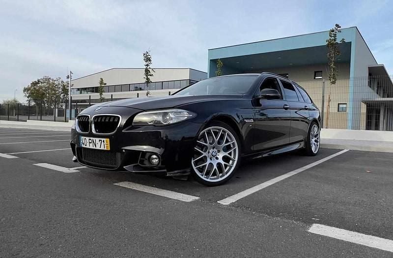 Preto Usado 2014 BMW 525 Carrinha | € 19.900 (Bom preço) - Imagem 1/4