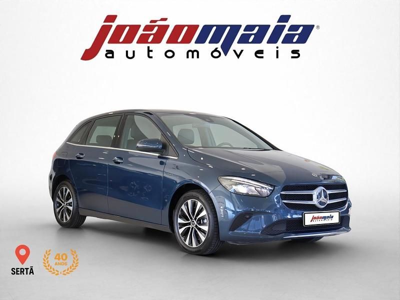 Azul Usado 2021 Mercedes E250 Style Carrinha | € 29.500 (Preço justo) - Imagem 1/4