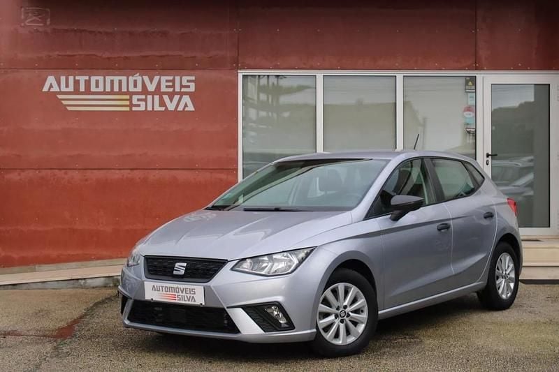 Usado Seat Ibiza Reference 95 HP (69 kW) 2019 Cinzento Citadino