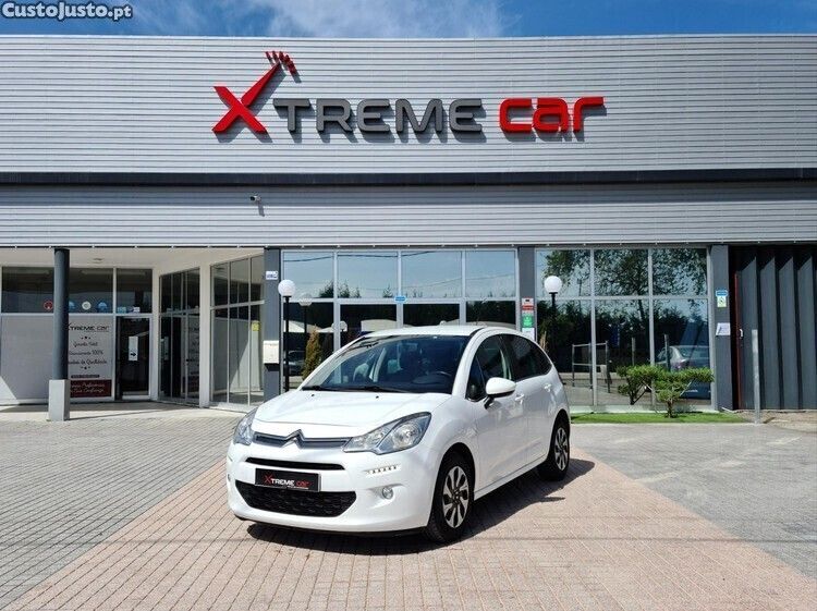 Branco Usado 2016 Citroën C3 Feel Citadino | € 11.750 (Preço justo) - Imagem 1/1