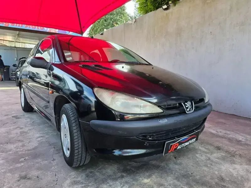 Preto Usado 2000 Peugeot 206 Citadino | € 1.750 - Imagem 1/4