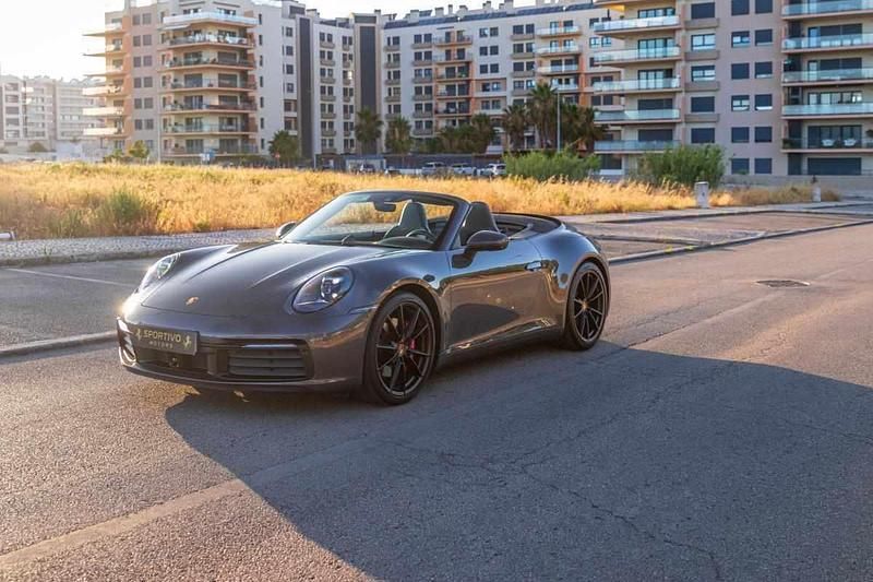 Cinzento Usado 2021 Porsche 992 | € 175.000 (Preço elevado) - Imagem 1/4