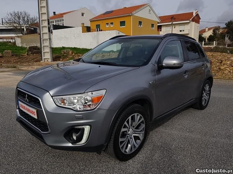 Cinza Usado 2015 Mitsubishi ASX Edition SUV | € 12.950 (Preço justo) - Imagem 1/1