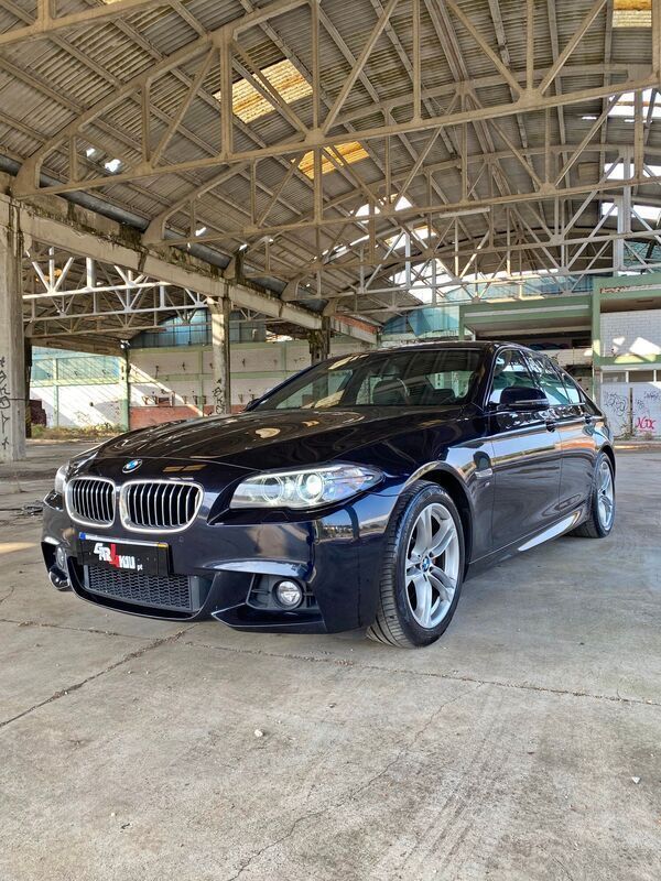 Preto Usado 2015 BMW 520 Carrinha | € 22.990 (Preço elevado) - Imagem 1/4